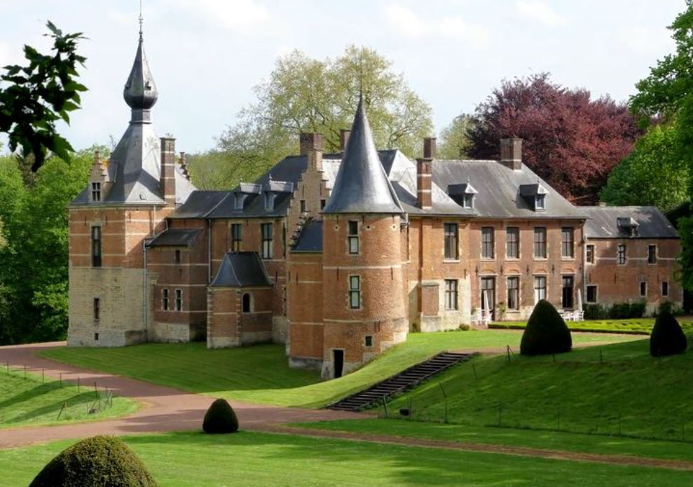 Kasteel Van Leefdaal, Belgium